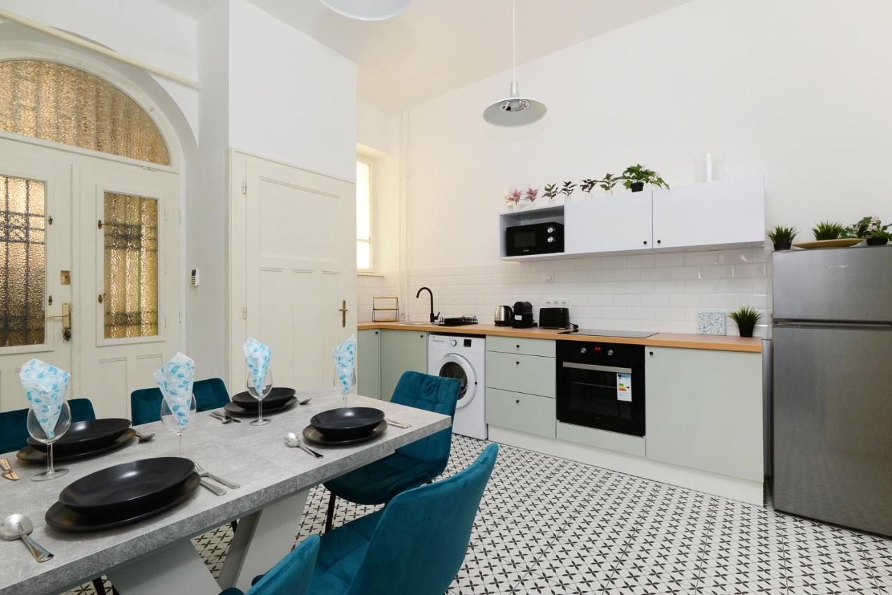 Akacfa 7 City Center Beautiful Apartment Budapest Exterior photo